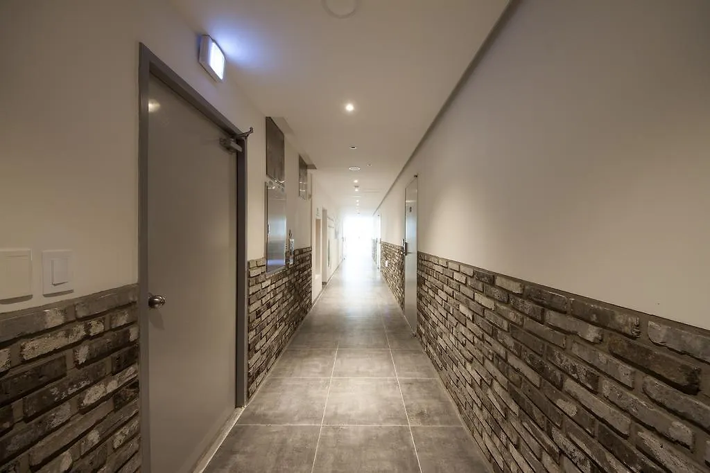 K-Guesthouse Premium Nampo 1 Busan 2*,  South Korea