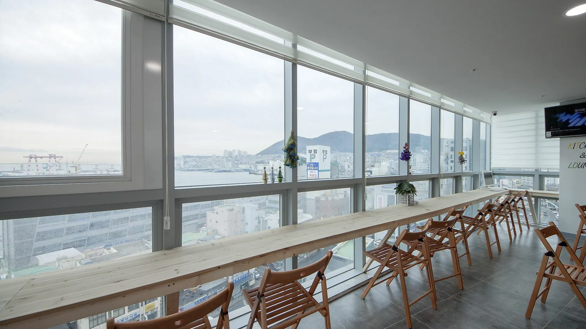 K-Guesthouse Premium Nampo 1 Busan 2*,