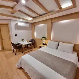 酒店 Lex旅游酒店