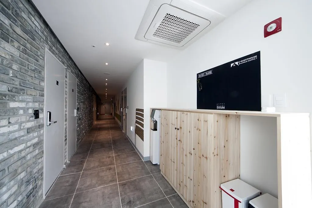 K-Guesthouse Premium Nampo 1 Pusan Pensjonat