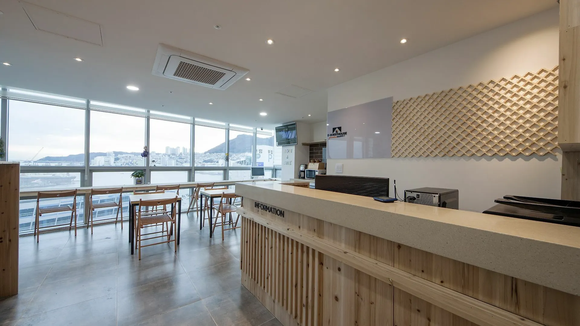 K-Guesthouse Premium Nampo 1 Busan 3*,